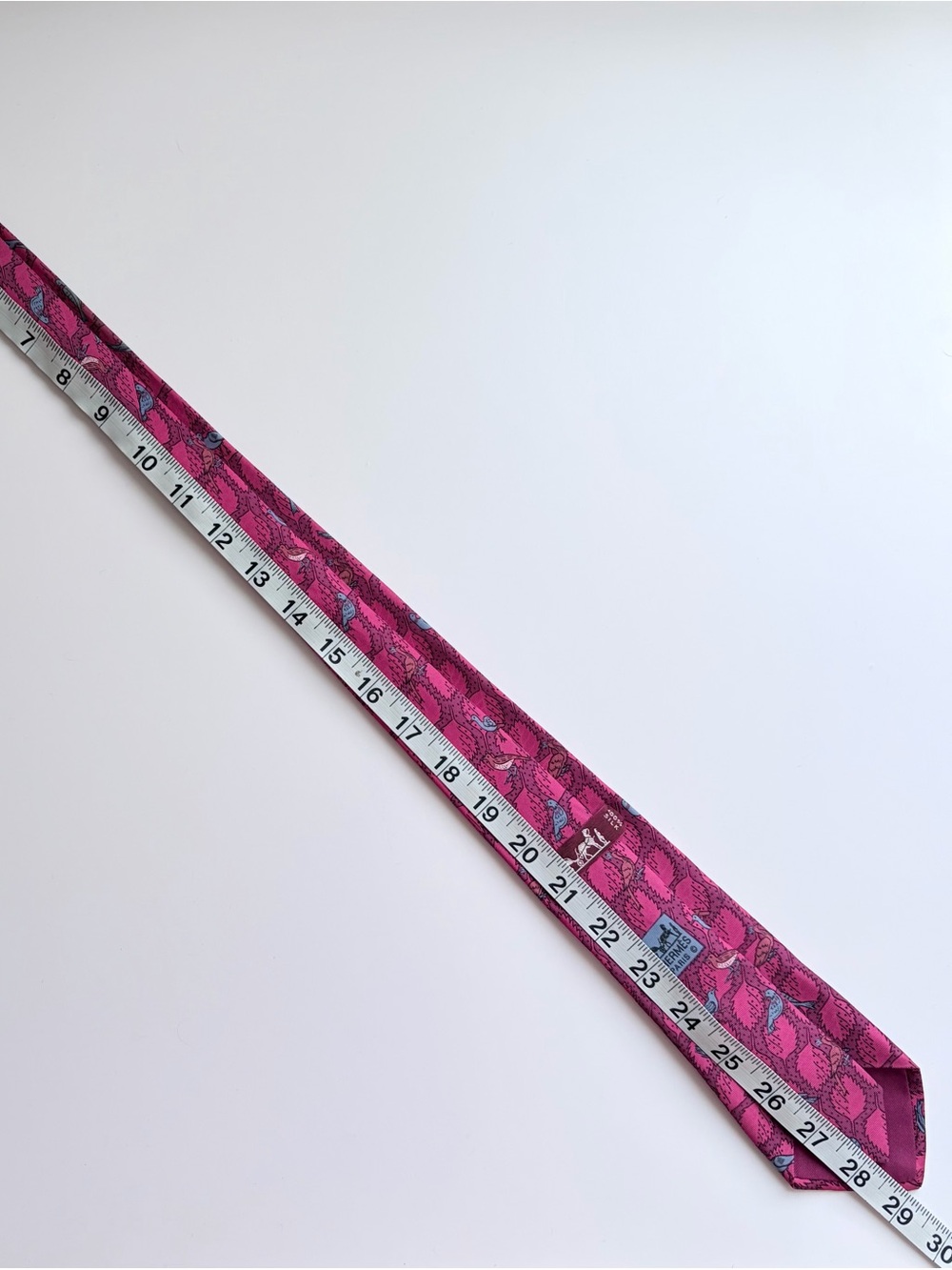 Hermès Paris 7227 UA All-Over Whimsical Pink and Blue Bird and Feather Silk Tie - Picture 5 of 5